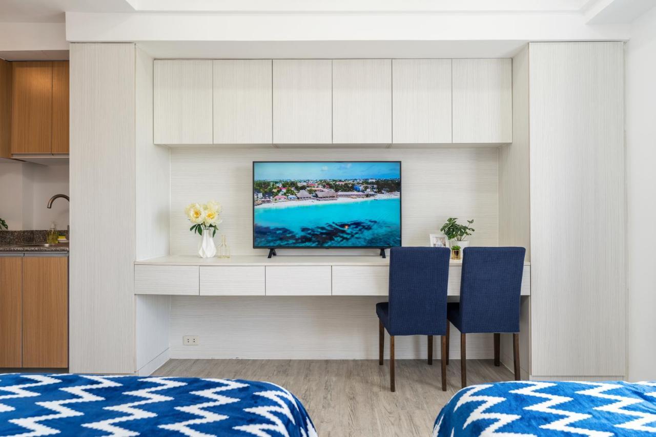 732 Express Condotel, 3 Minutes To Airport, With Gym & Pool Fast Wi-Fi, Free Netflix Lapu-Lapu City Eksteriør bilde