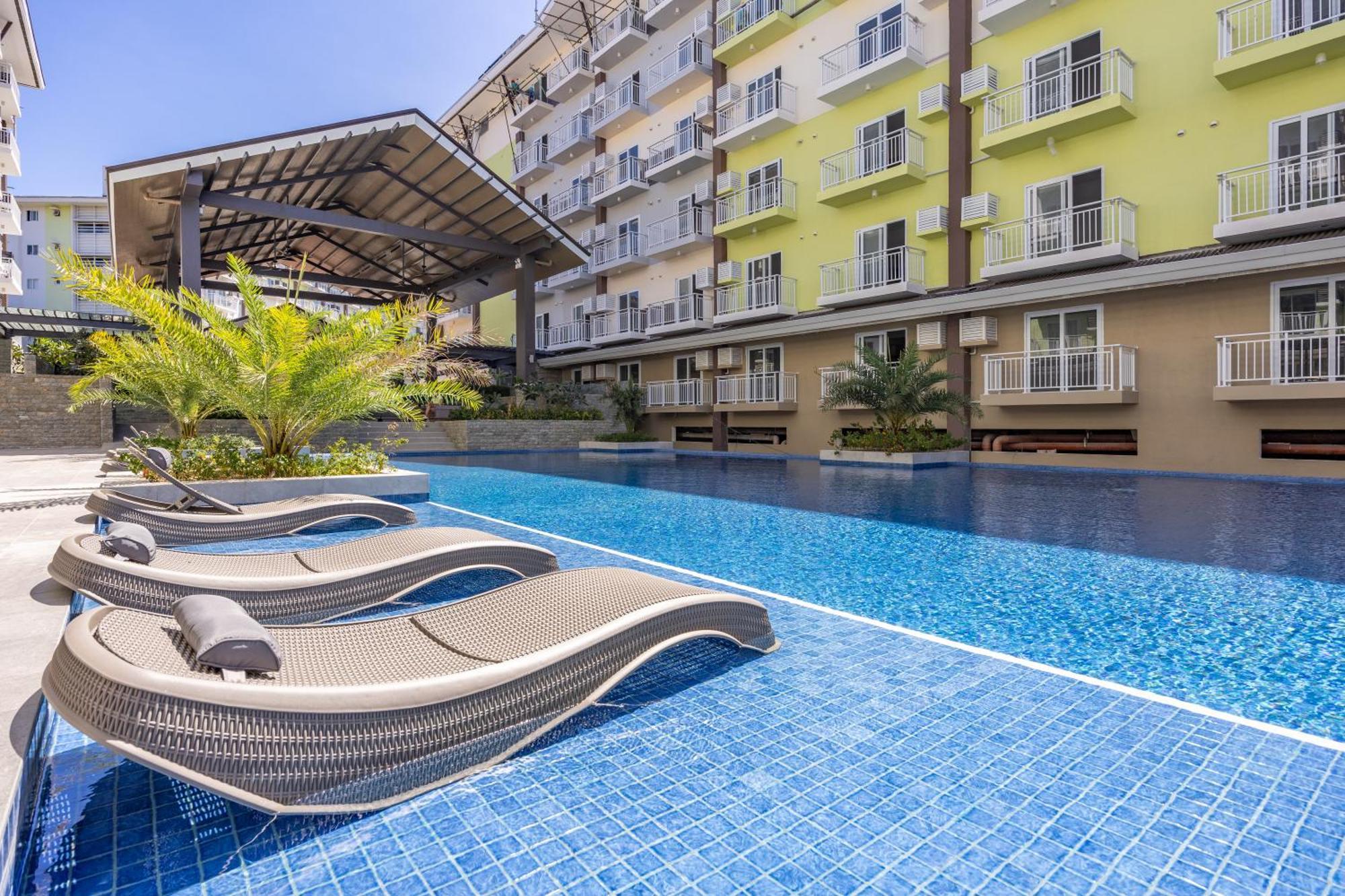 732 Express Condotel, 3 Minutes To Airport, With Gym & Pool Fast Wi-Fi, Free Netflix Lapu-Lapu City Eksteriør bilde